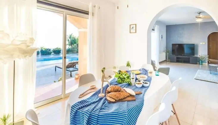Villa, 4 Yatak Odası, Kişiye Özel Havuzlu