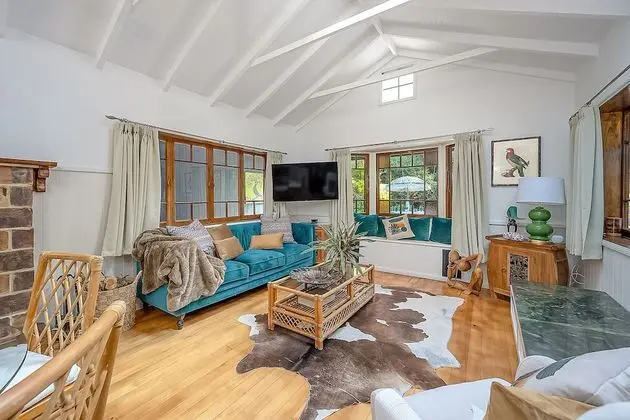 Premium Kır Evi, 2 Yatak Odası, Havuz Manzaralı