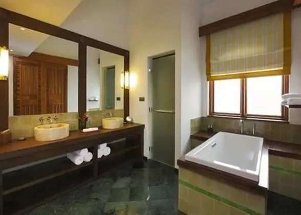Deluxe Oda, 1 Yatak Odası, Sigara İçilmez, Bahçe Manzaralı