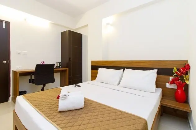 Deluxe Tek Büyük Yataklı Oda, 1 Büyük (Queen) Boy Yatak, Köşe