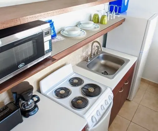 Süit, 1 En Büyük (King) Boy Yatak ve Çekyat, Balkon, Deniz Manzaralı