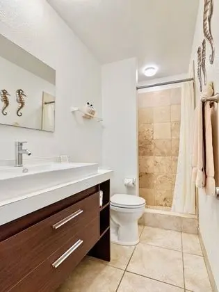 Süit, 1 En Büyük (King) Boy Yatak ve Çekyat, Balkon, Deniz Manzaralı