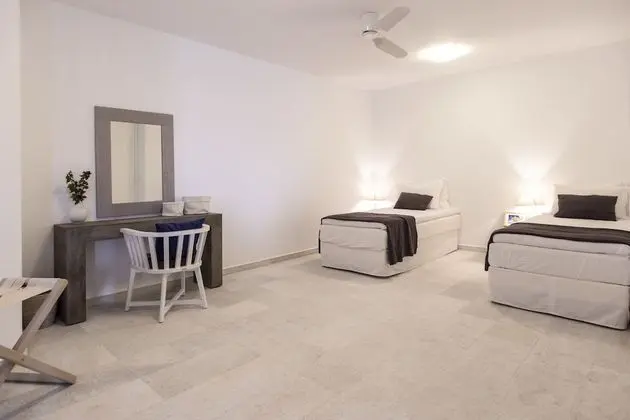 Villa (Sand 1)