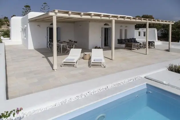 Villa (Sand 1)