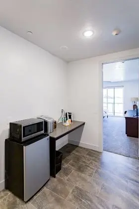 1 Bedroom Double Queen Junior Suite