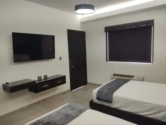 Luxury Tek Büyük Yataklı Oda