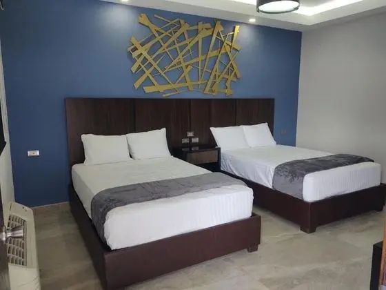 Luxury Tek Büyük Yataklı Oda