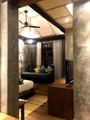Junior Suite, Pool & Partial Sea view