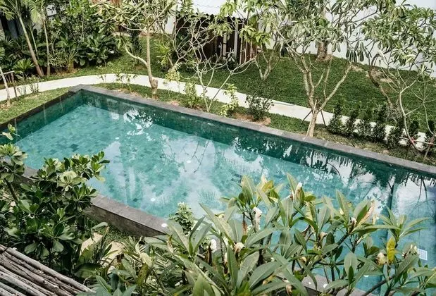 Junior Suite, Pool & Partial Sea view