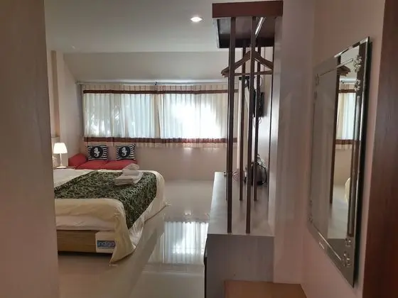 Standard Tek Büyük Yataklı Oda