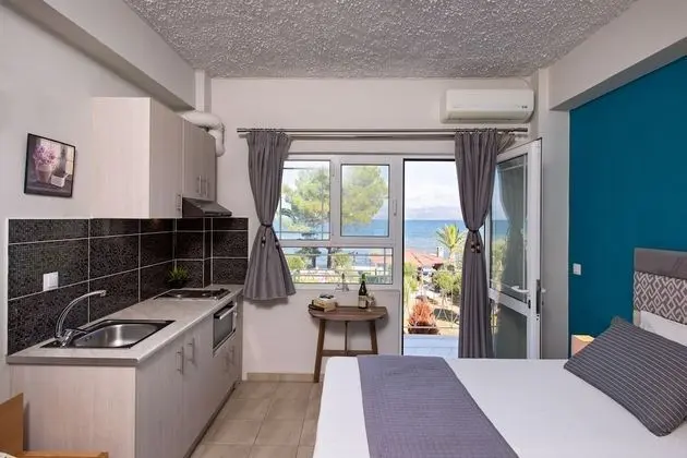 Stüdyo, Deniz Manzaralı