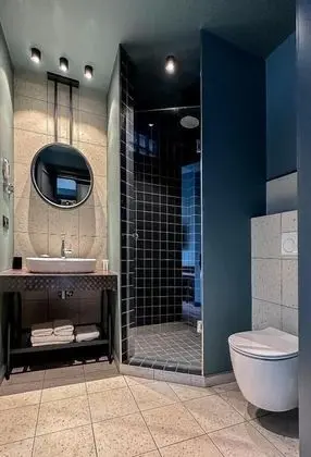 Standard Tek Büyük veya İki Ayrı Yataklı Oda, Balkon, Nehir Manzaralı