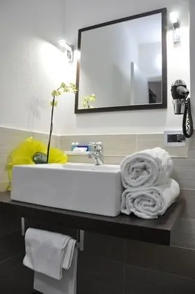 Deluxe Büyük Yataklı Tek Kişilik Oda