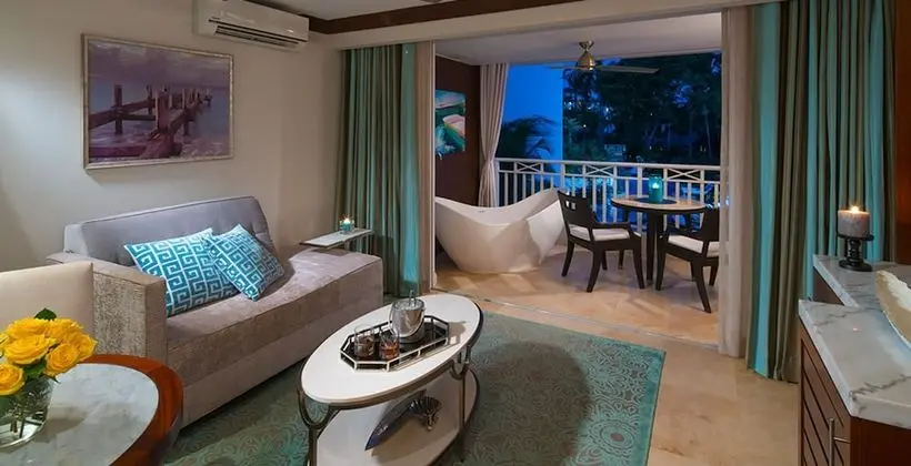 Luxury Süit, 1 Yatak Odası, Bahçe Manzaralı (Crystal Lagoon Luxury Suite)