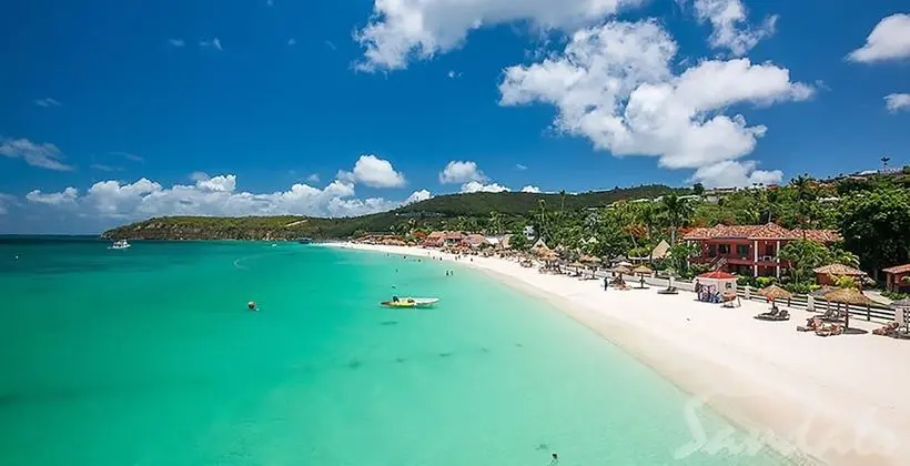 Honeymoon Süit, 1 Yatak Odası, Okyanus Manzaralı (Caribbean Beachfront Butler Suite)