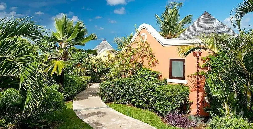 Luxury Süit, 1 Yatak Odası, Bahçe Manzaralı (Grande Rondoval w/Private Pool Sanct.)
