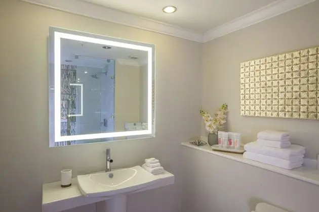 Oda, 1 Yatak Odası, Okyanus Manzaralı (Caribbean Butler Suite w/ Soaking Tub)
