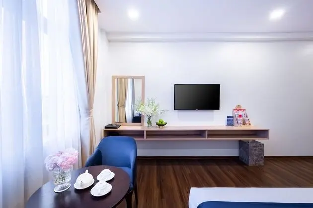 Deluxe Tek Büyük Yataklı Oda