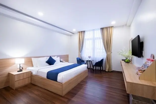 Deluxe Tek Büyük Yataklı Oda