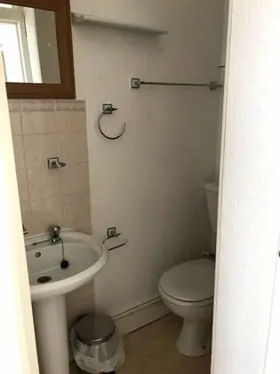 Comfort Tek Büyük Yataklı Oda, 1 En Büyük (King) Boy Yatak, Sigara İçilmez, Banyolu/Duşlu