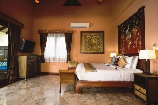1 Bedroom Jacuzzi Villa