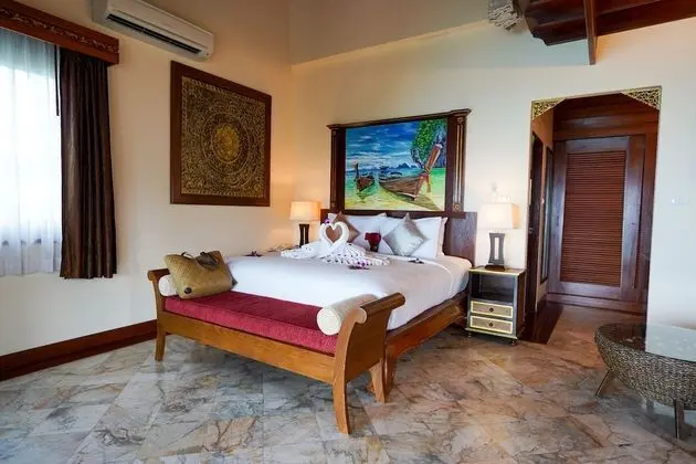 1 Bedroom Jacuzzi Villa