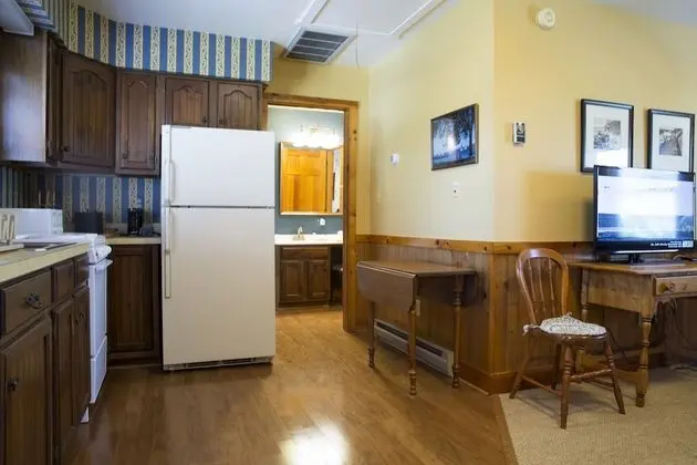 Oda, 1 Büyük (Queen) Boy Yatak