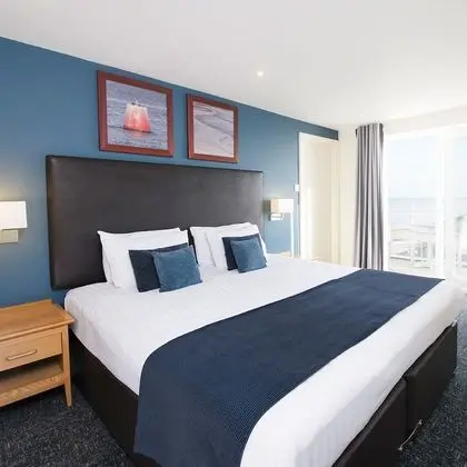 Deluxe Tek Büyük Yataklı Oda, Balkon, Deniz Manzaralı