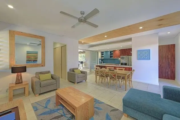 1 Bedroom Beach Home