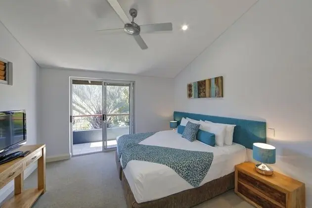 2 Bedroom Beach Home with Pool
