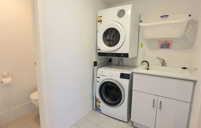Apart Daire, 2 Yatak Odası, Balkon, Kısmi Deniz Manzaralı