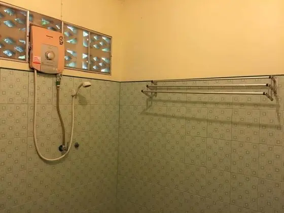 A/C Room Hot Shower