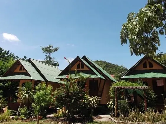 Fan Bungalow