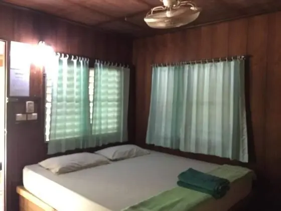 Fan Bungalow