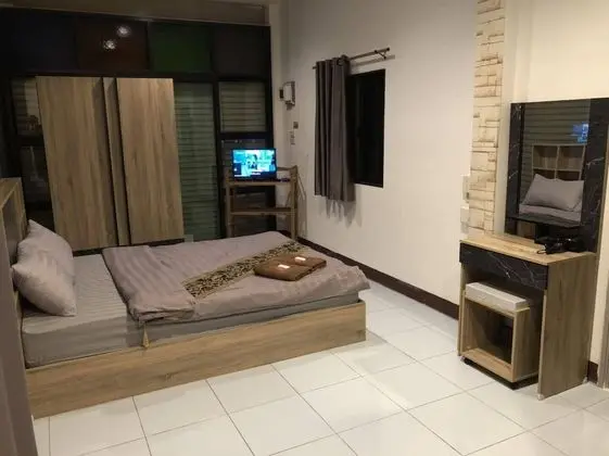 Standard Tek Büyük Yataklı Oda