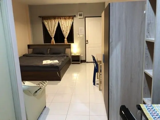 Standard Room with Balcomy