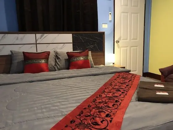 Standard Room with Balcomy