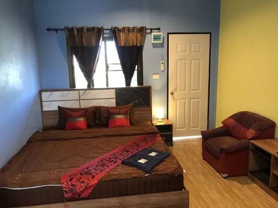 Standard Room with Balcomy