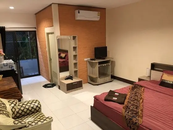 Standard Room with Garden View