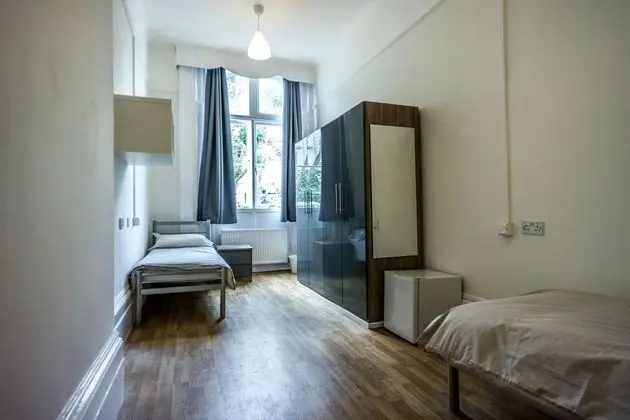 1 Bed in a Male Twin Shared Room