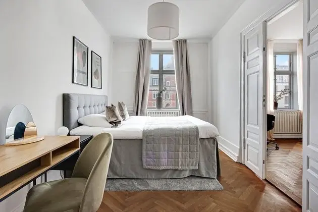 Apart Daire, 6 Yatak Odası, Buzdolabı