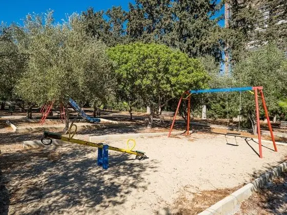Apart Daire, 2 Yatak Odası, Balkon
