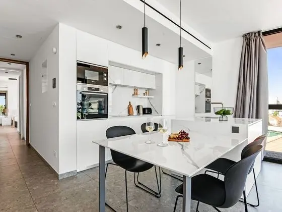 Apart Daire, 2 Yatak Odası, Balkon