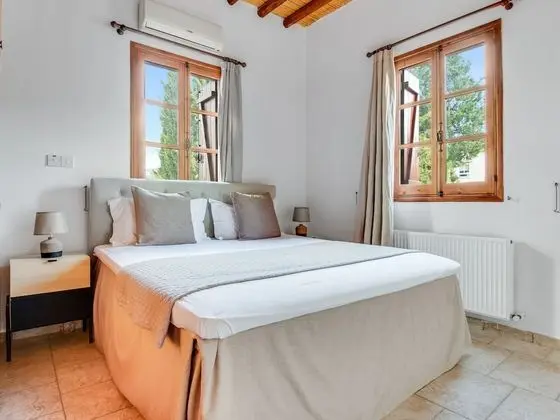 Villa, Birden Çok Yatak Odası, Şömine