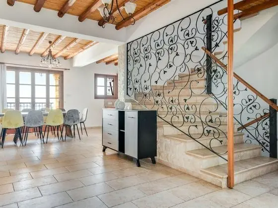 Villa, Birden Çok Yatak Odası, Şömine