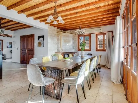 Villa, Birden Çok Yatak Odası, Şömine