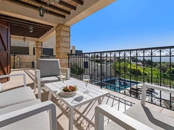 Villa, Birden Çok Yatak Odası, Şömine