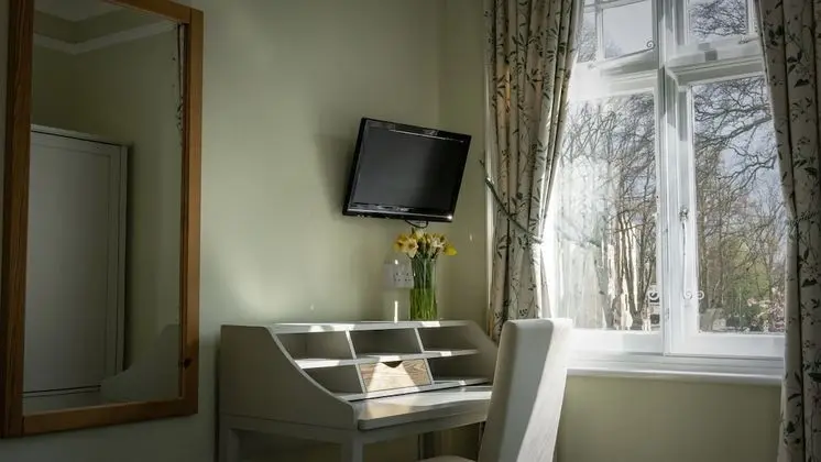 Tek Kişilik Oda, Özel Banyo (Single with bath. Room only)