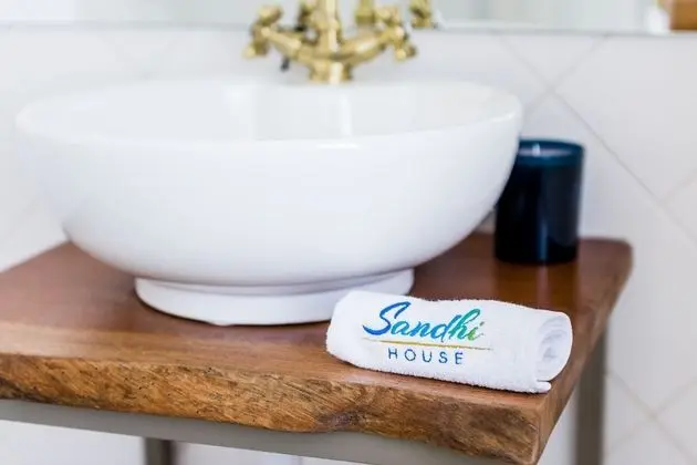 Basic Süit, Özel Banyo, Denize Bakan