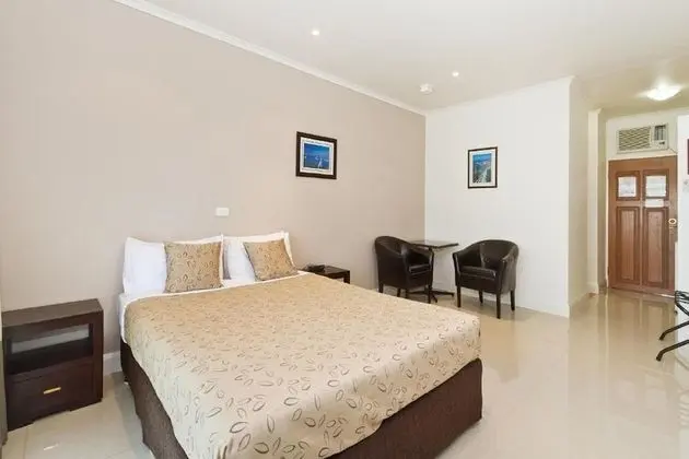 Standard Tek Büyük Yataklı Oda (Double Room Pet Friendly)